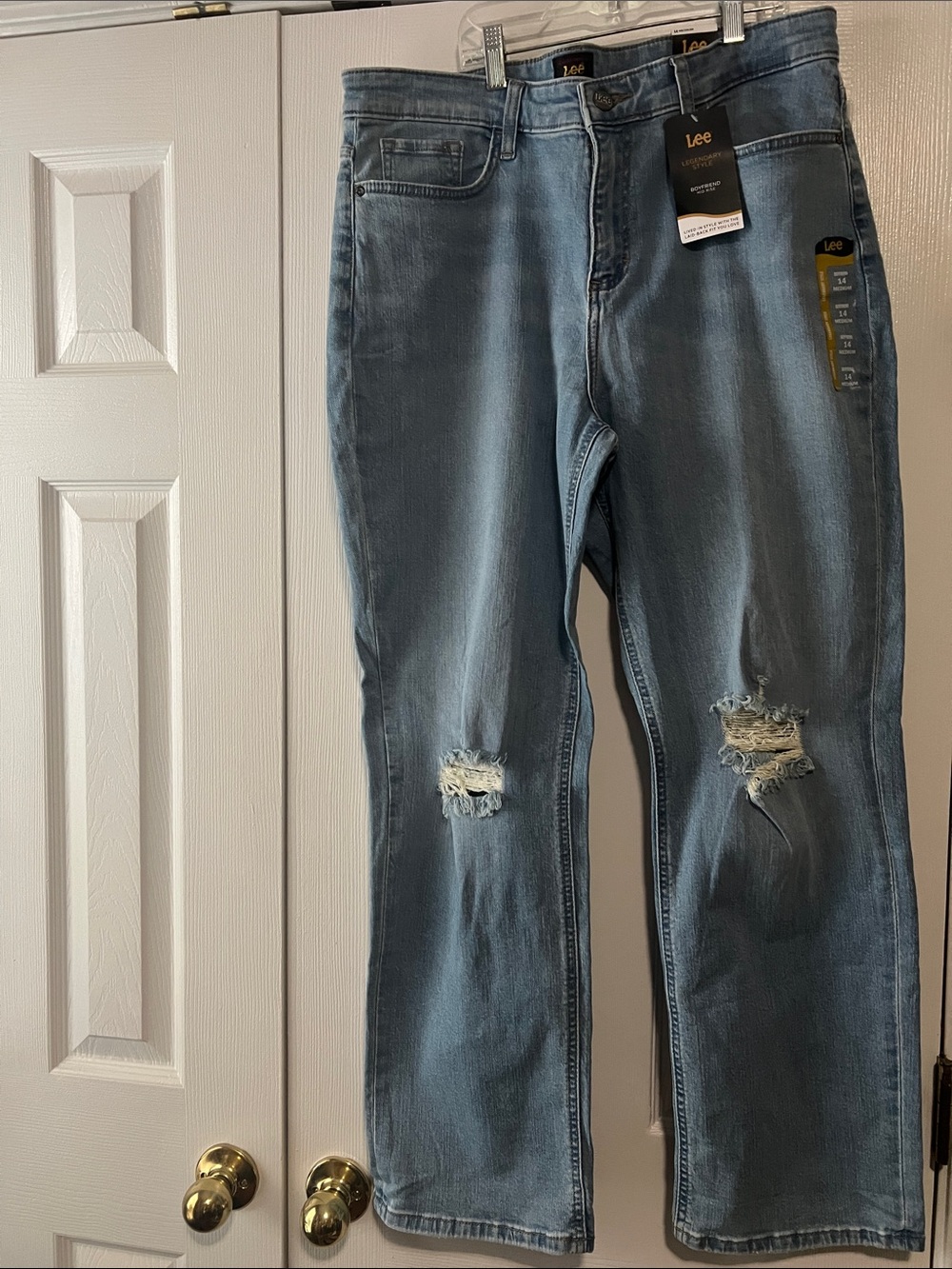 Lee Women’s Boyfriend Jeans in Light Blue with Knee Rips